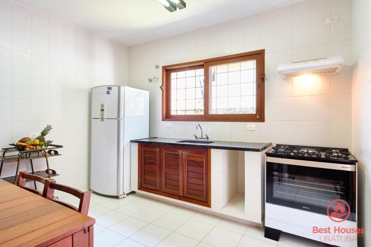 Bh36. Casa Na Domingas Dias Pertinho Da
